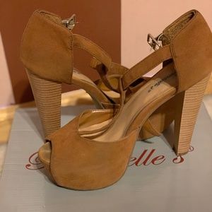 Windsor Tan Platform Open-Toed Heels